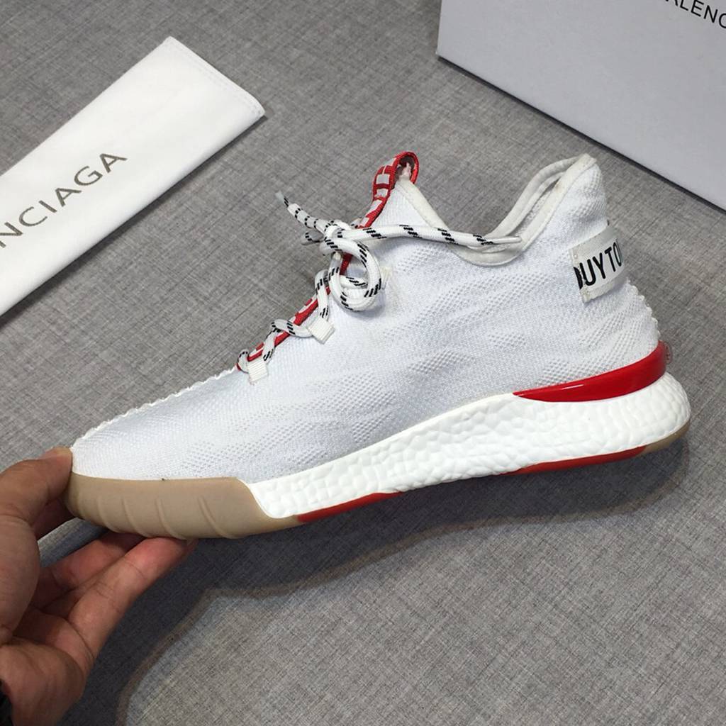 BLG  sneaker